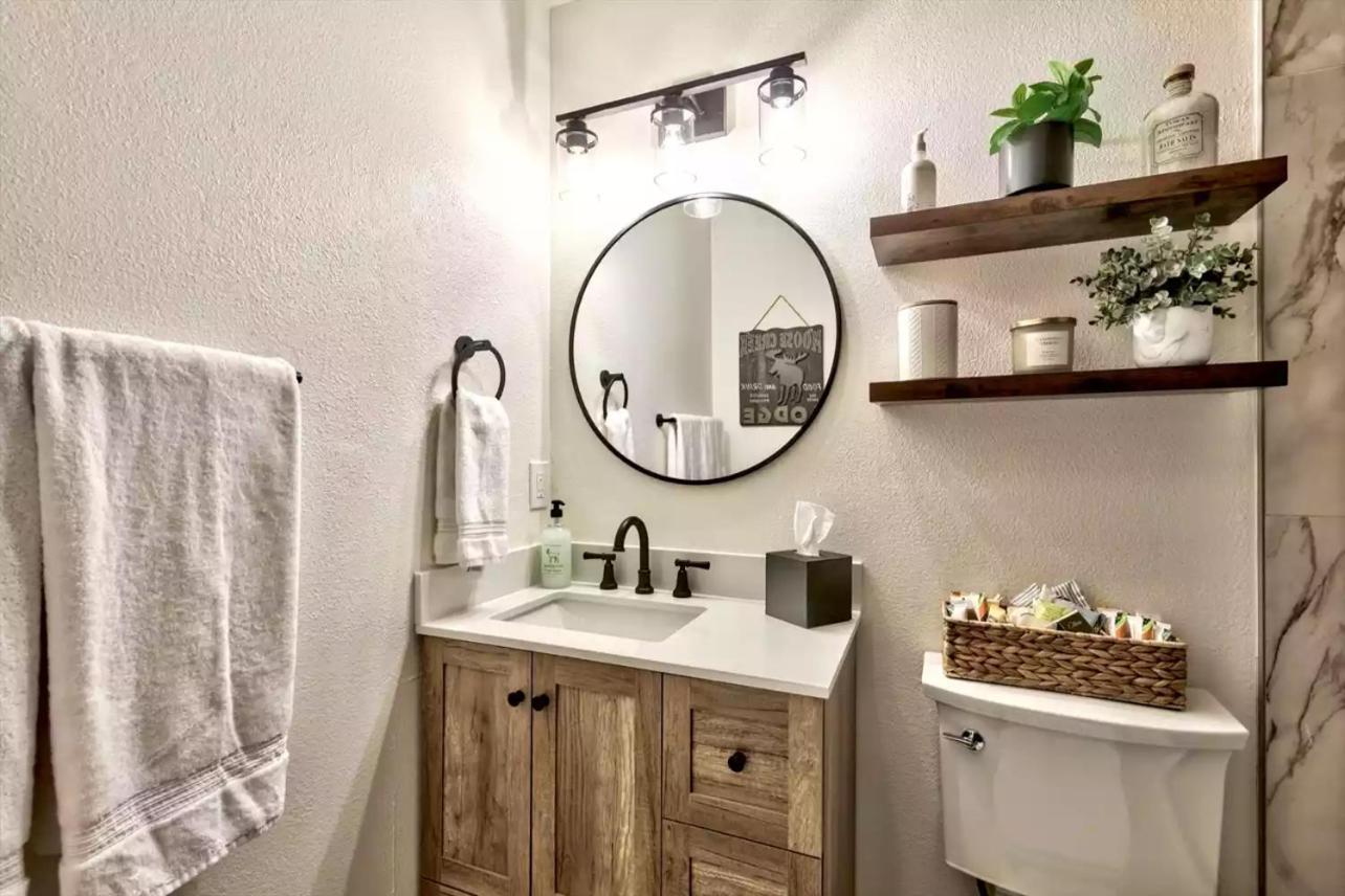 Beautiful Remodeled Condo In Тахо-Сити Экстерьер фото